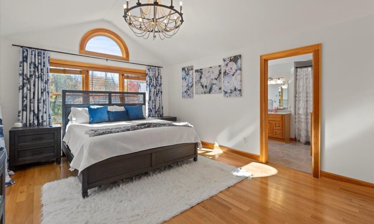 Photo of Bedroom in Town of Grafton
