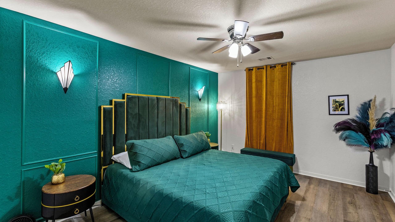 Photo of Bedroom in Northeast Houston