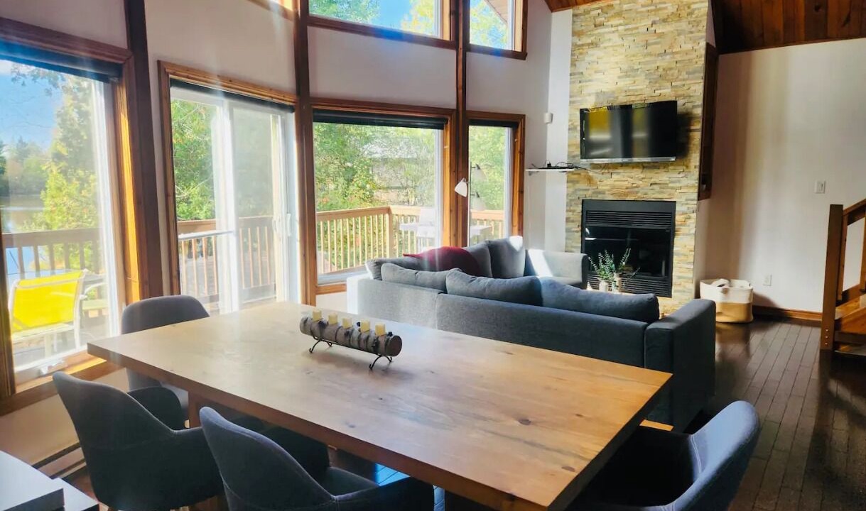 Photo of Livingroom in Saint-Alphonse-Rodriguez