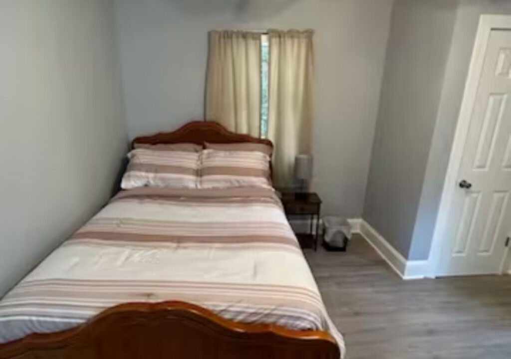 Photo of Bedroom in Hattiesburg