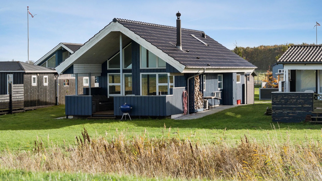 Photo of Others in Mesinge