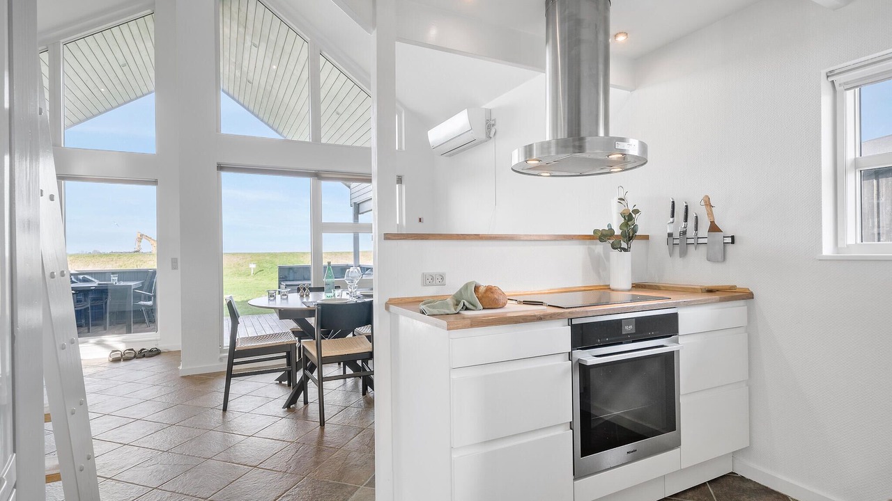 Photo of Others in Mesinge