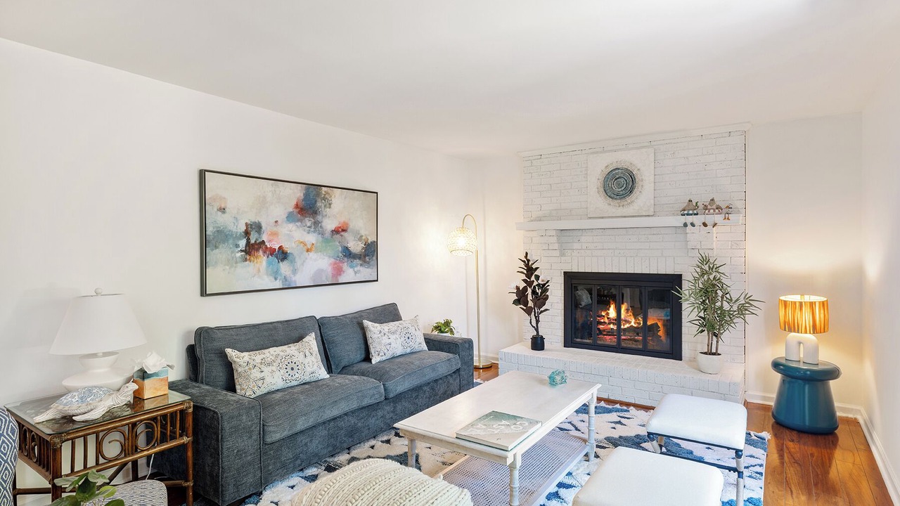 Photo of Livingroom in McAlpine