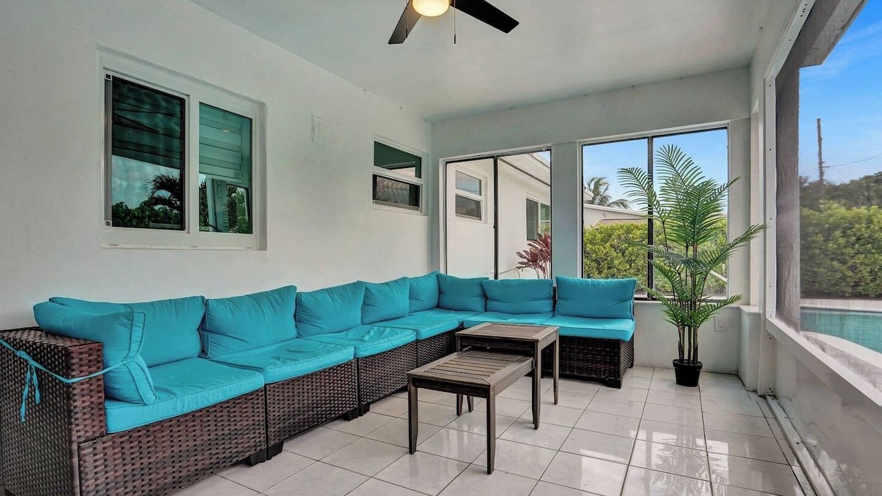 Photo of Livingroom in Pembroke Pines