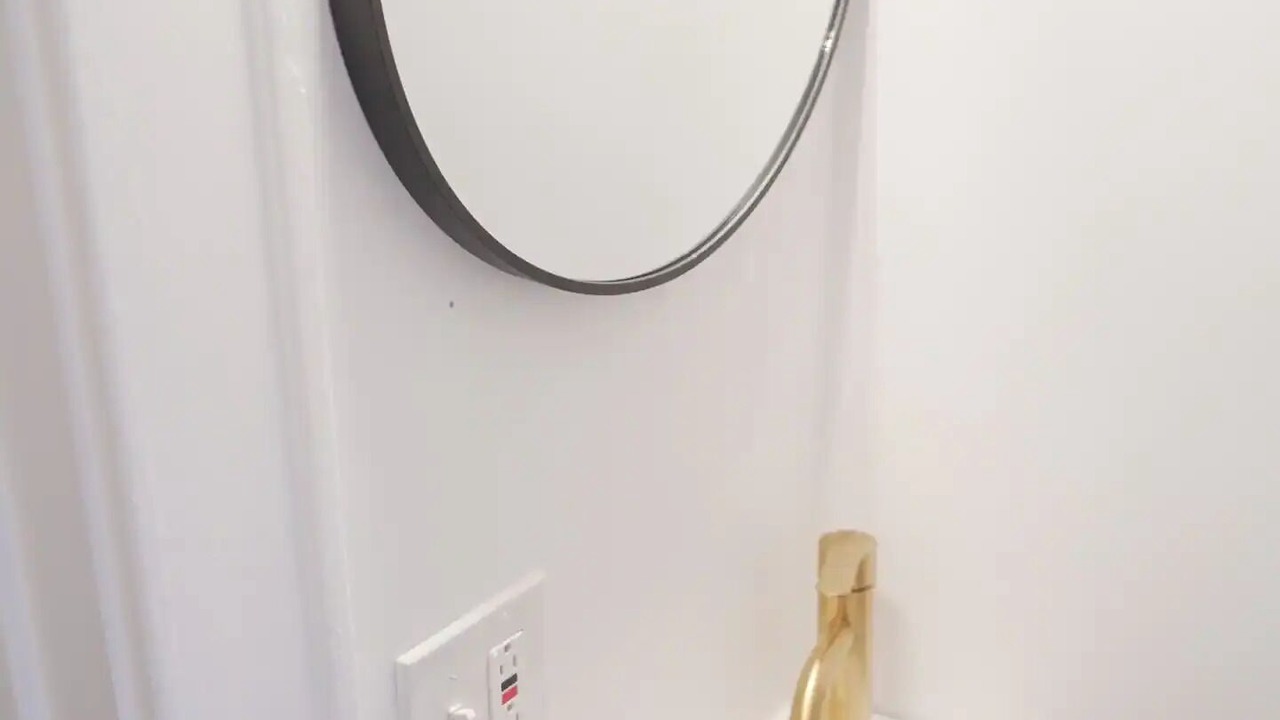 Photo of Bathroom in East Avenue