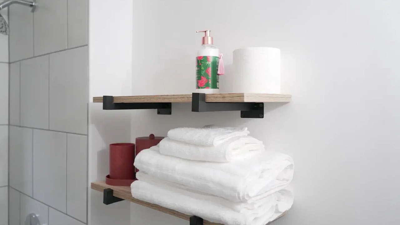 Photo of Bathroom in East Avenue