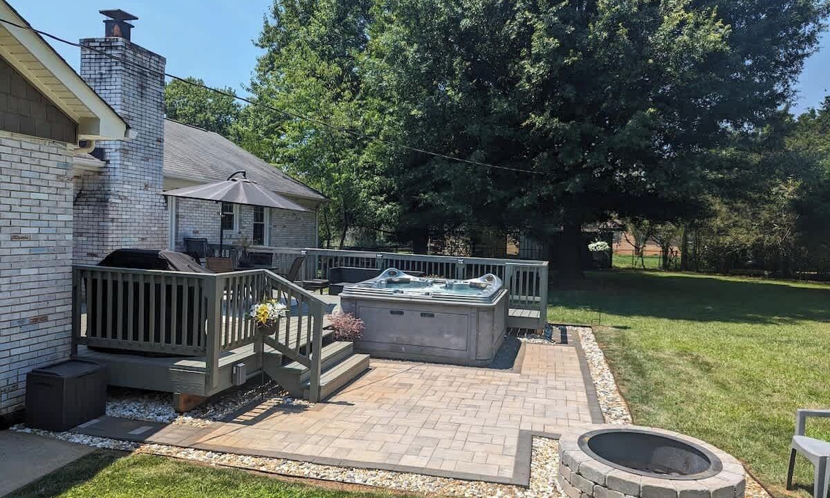 Photo of Outdoor in Matthews