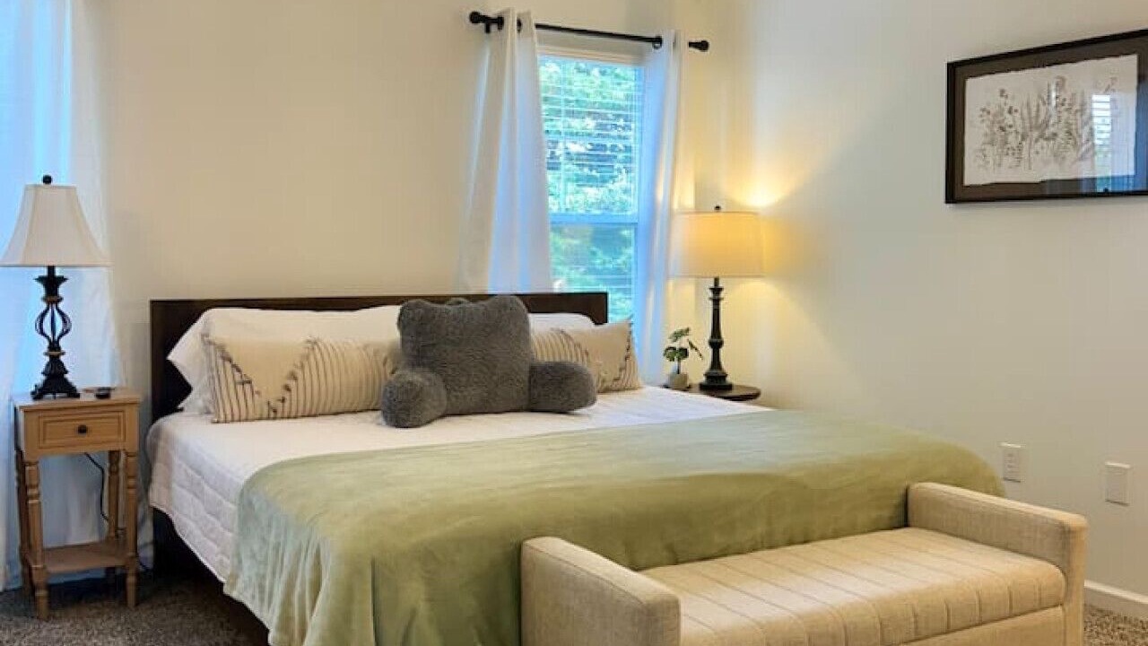 Photo of Bedroom in Mount Vernon