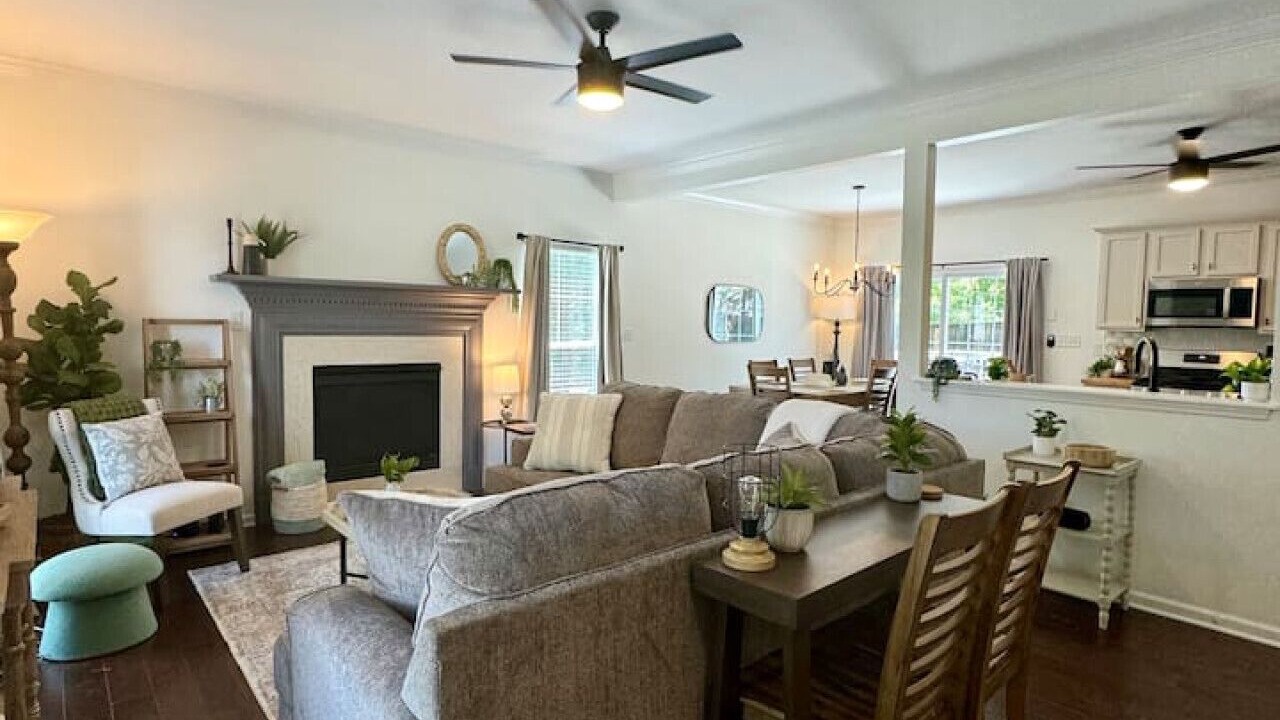 Photo of Livingroom in Mount Vernon