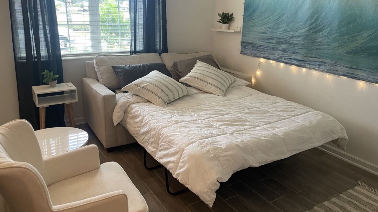 Photo of Bedroom in Silver Lake