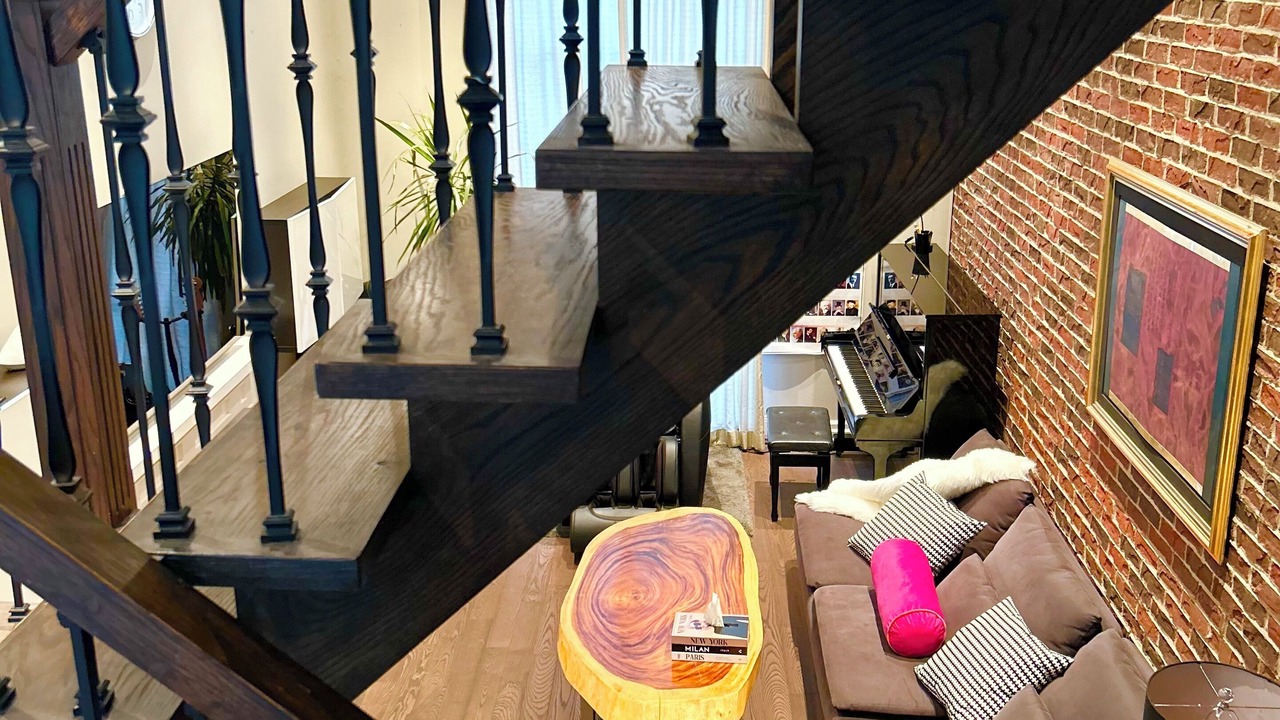 Photo of Livingroom in Mount Pleasant West