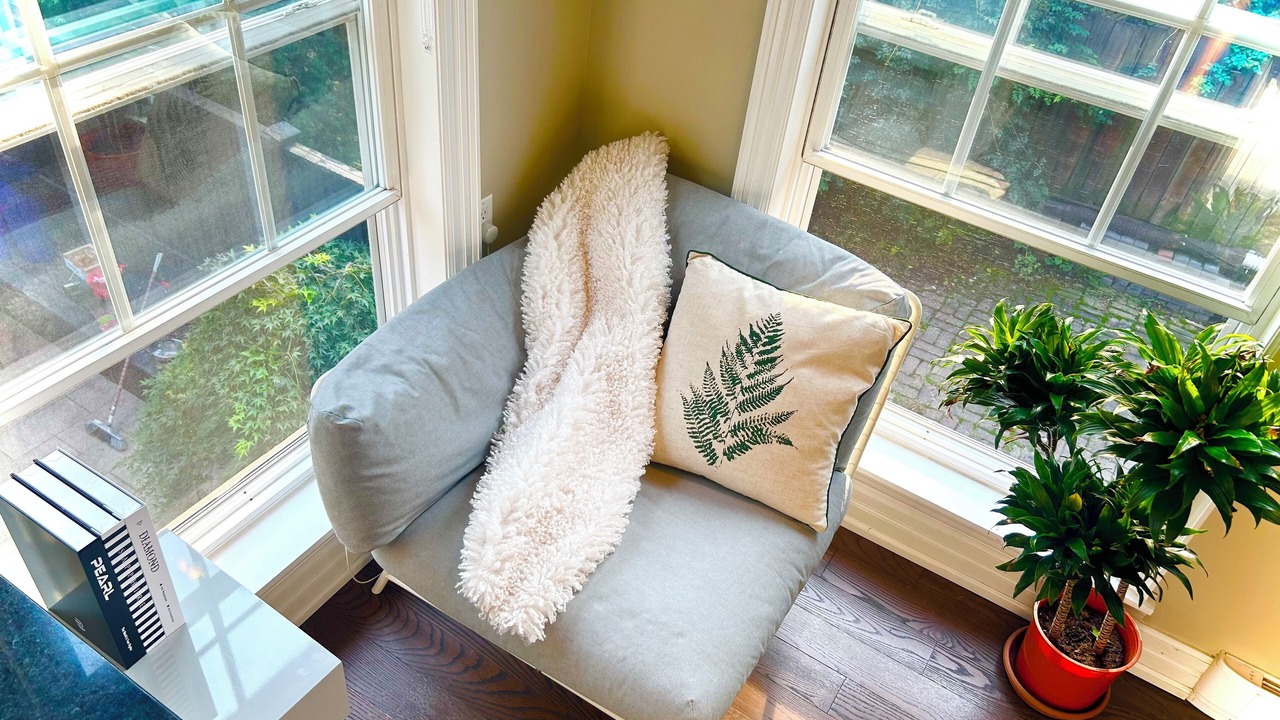 Photo of Livingroom in Mount Pleasant West