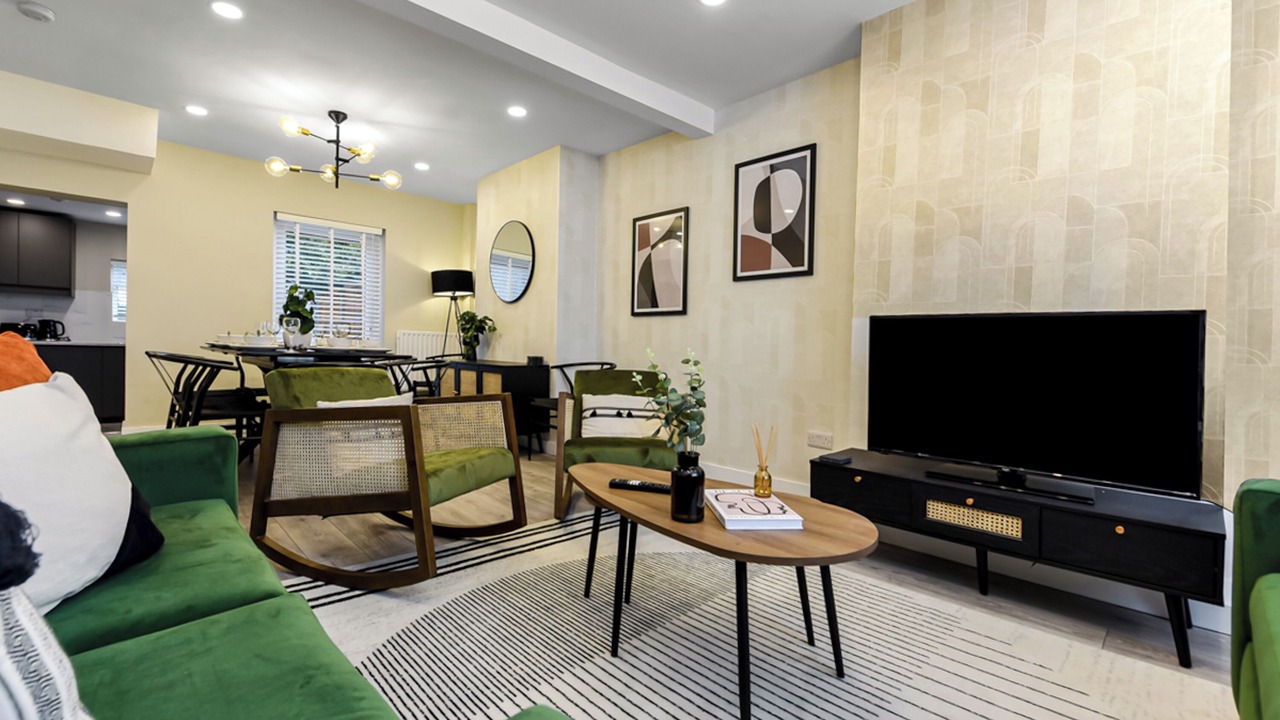 Photo of Livingroom in Tottenham