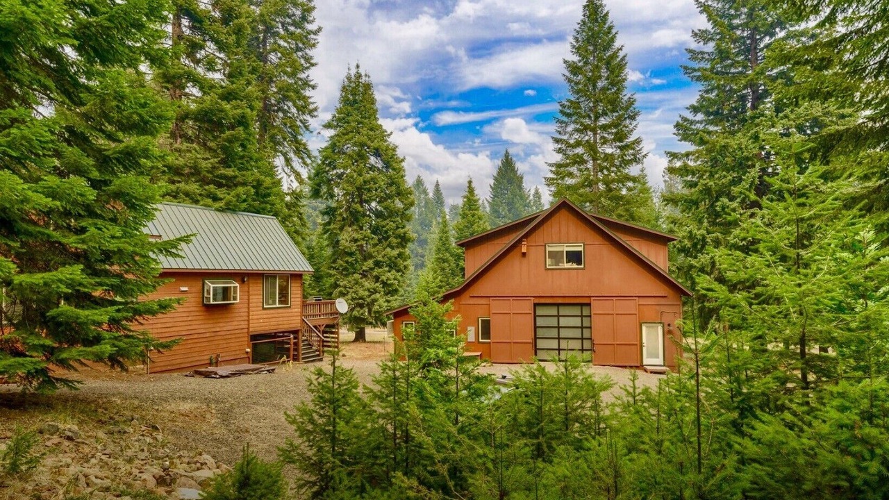 Photo of Outdoor in Ashland