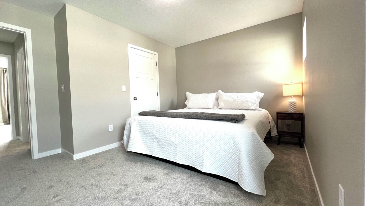 Photo of Bedroom in Cedar Falls
