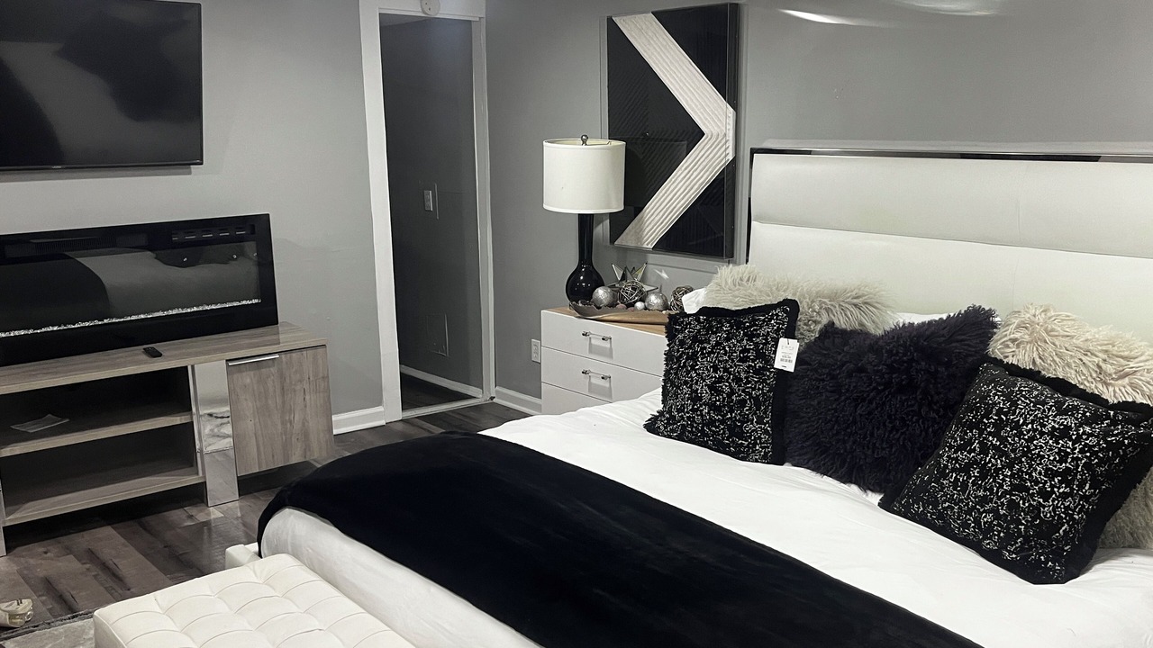Photo of Bedroom in South Central Houston