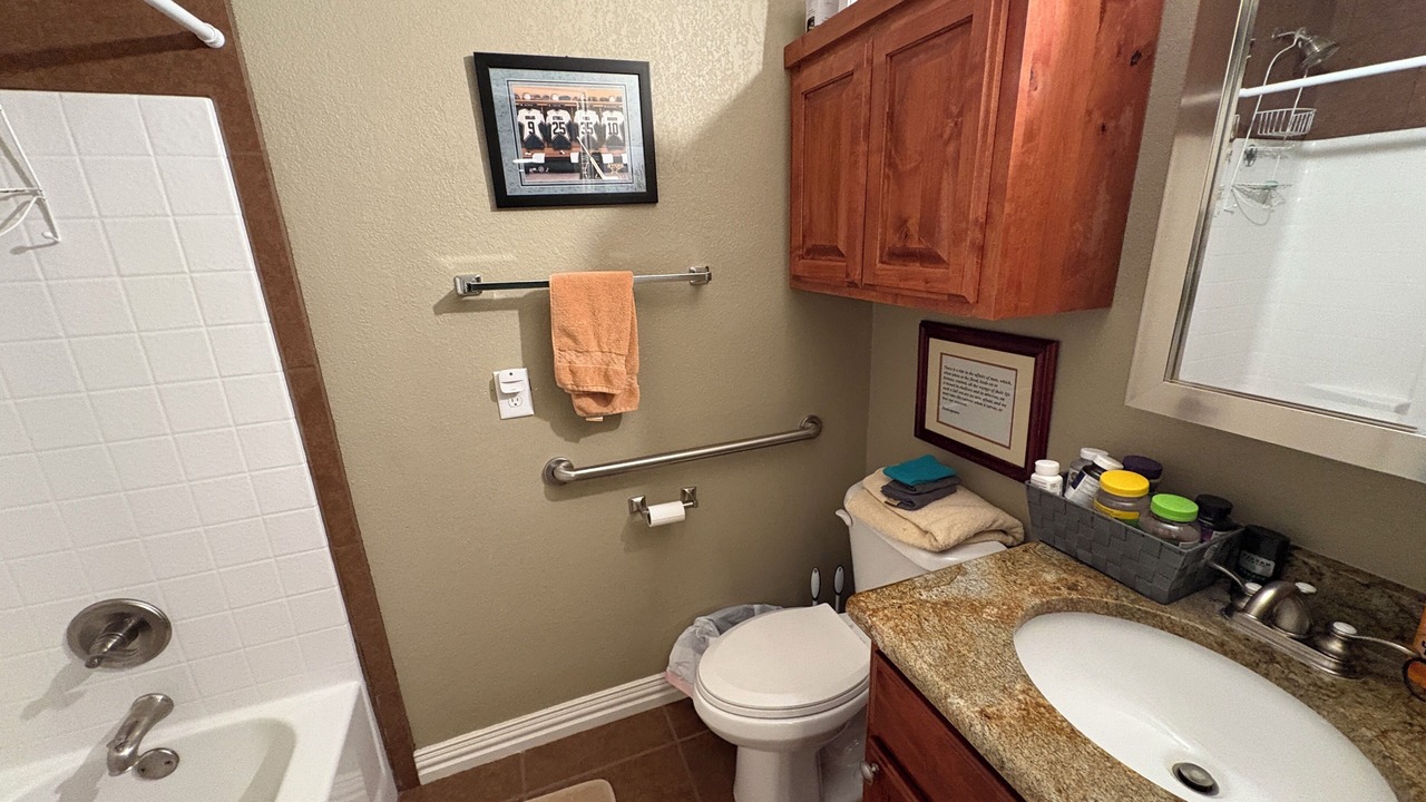Photo of Bathroom in Graford
