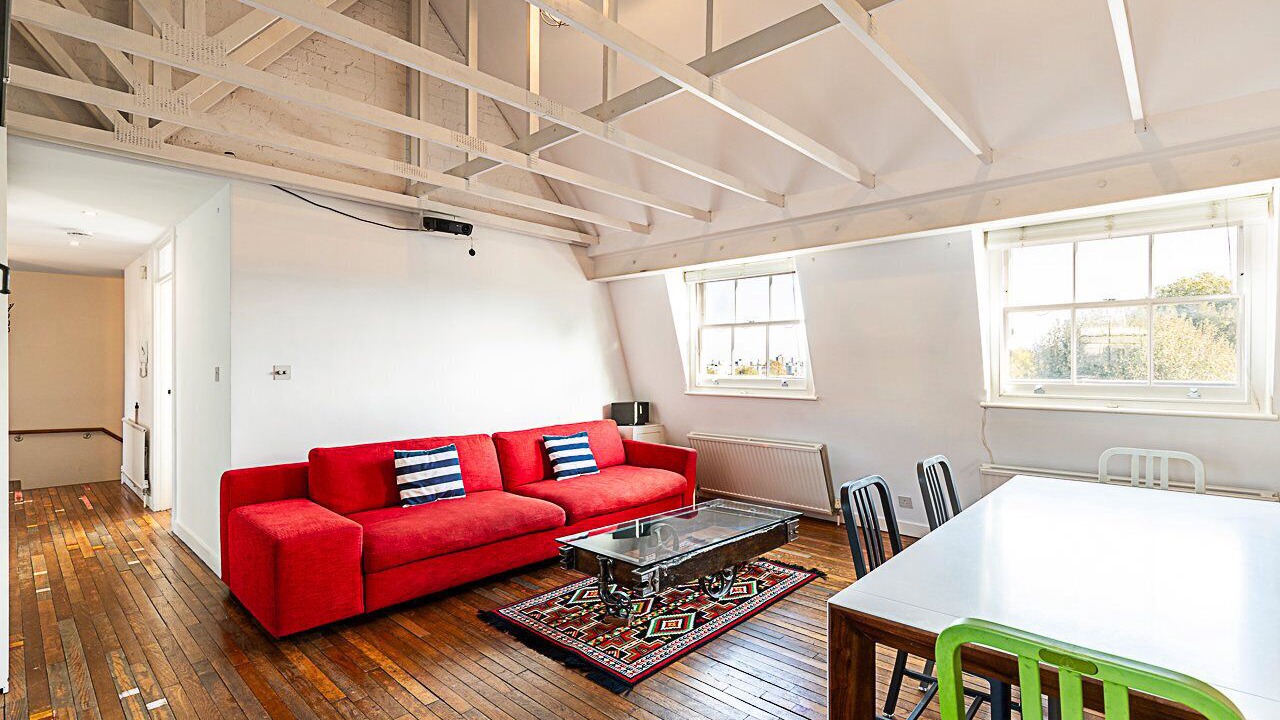 Photo of Livingroom in Angel