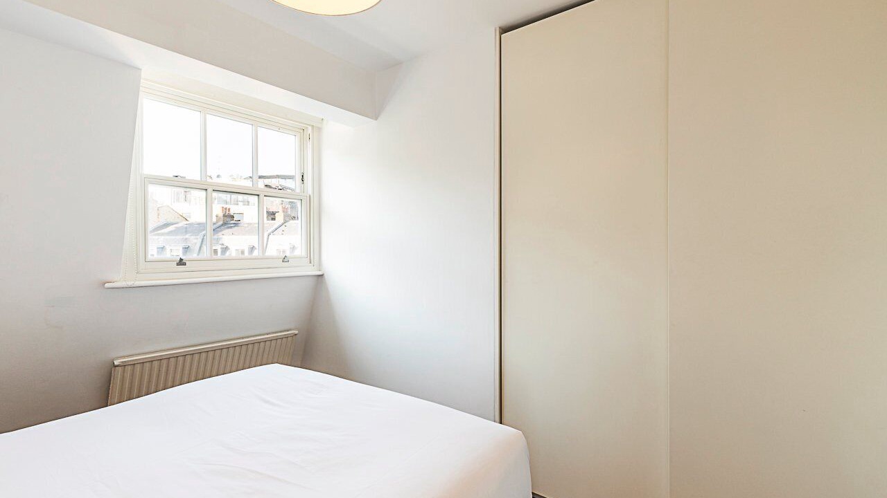 Photo of Bedroom in Angel