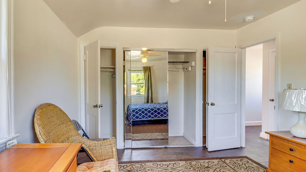 Photo of Bedroom in Wheaton-Glenmont