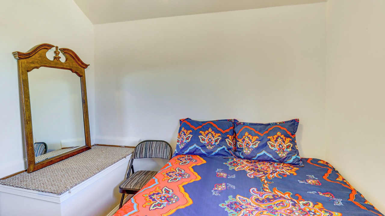 Photo of Bedroom in Wheaton-Glenmont