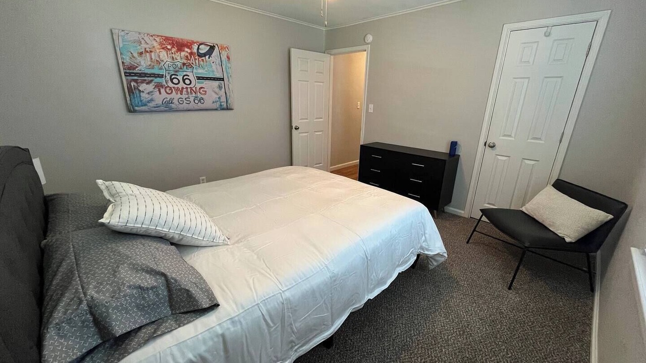 Photo of Bedroom in Tulsa