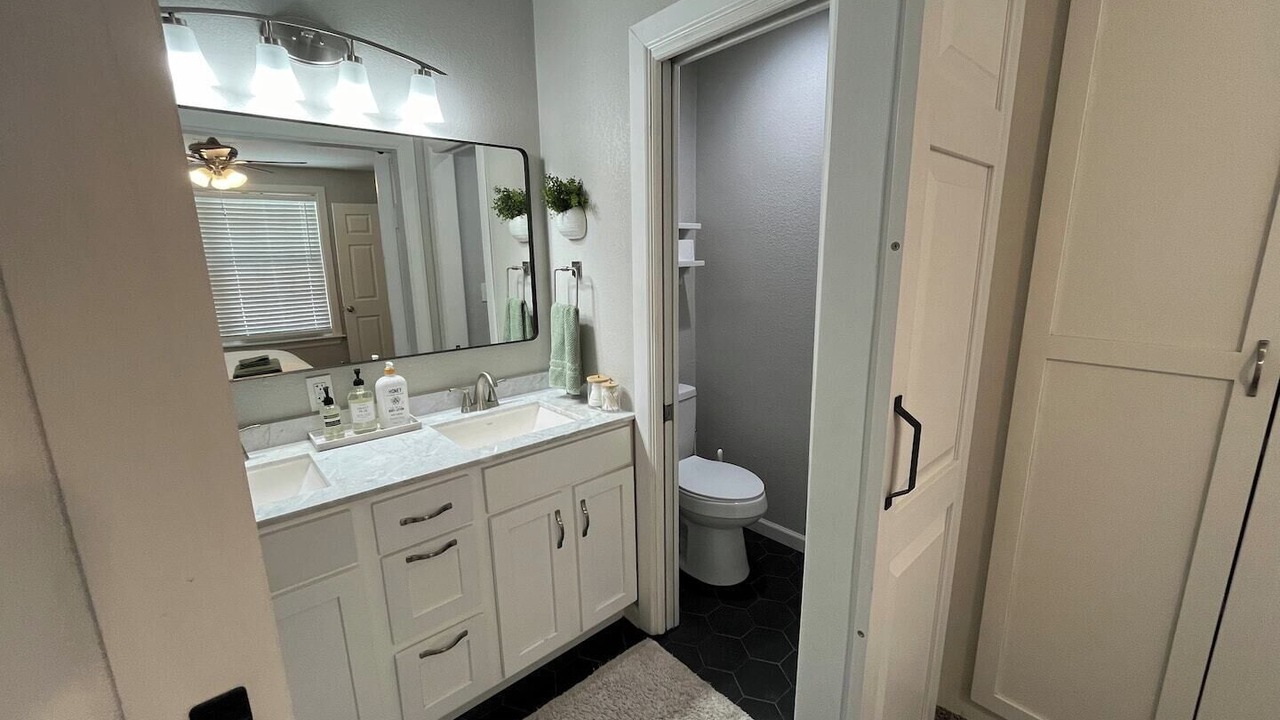 Photo of Bedroom in Tulsa