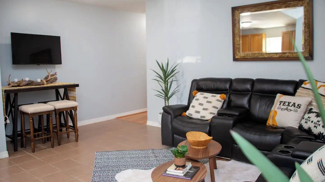 Photo of Livingroom in Fort Worth