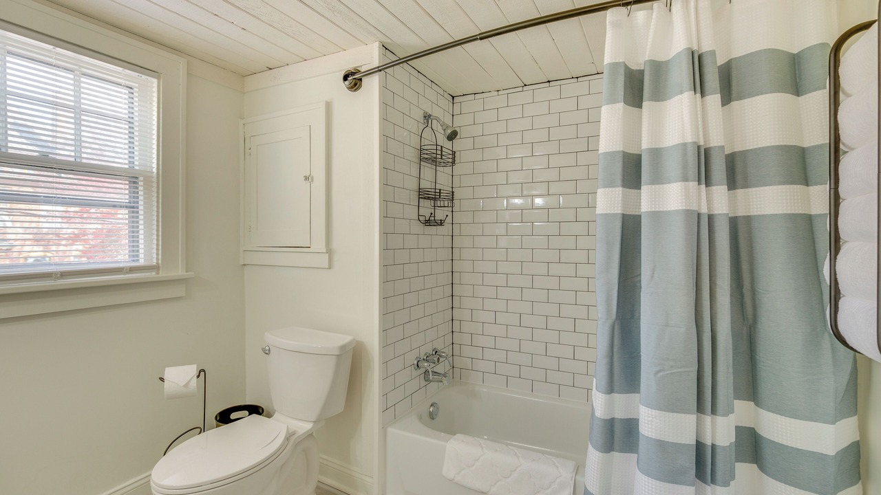 Photo of Bathroom in Independence
