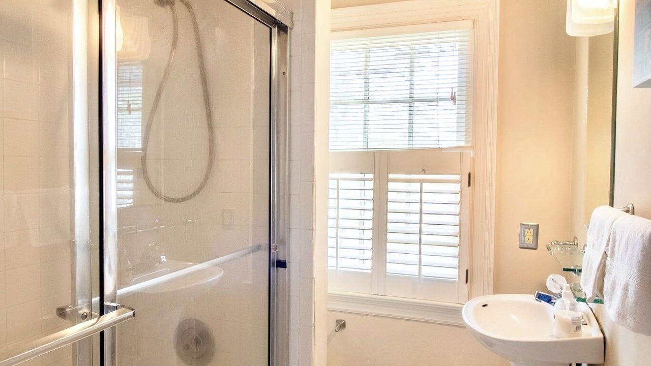 Photo of Bathroom in Summerville