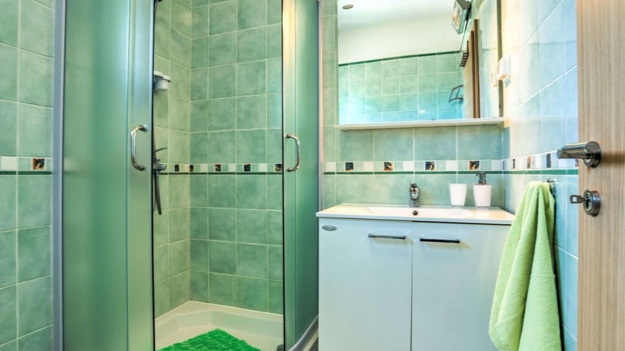 Photo of Bathroom in Brsec