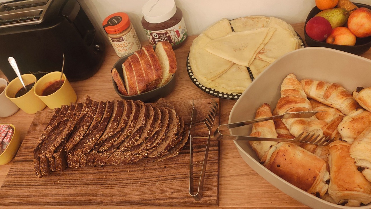 Photo of Others in Brequigny