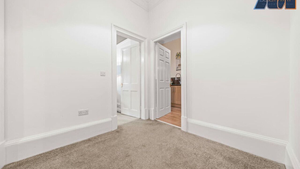 Photo of Others in Gourock