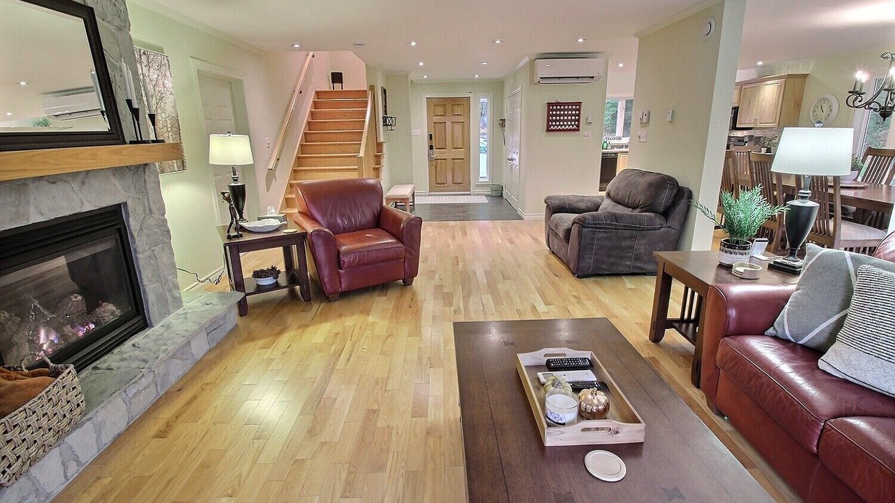 Photo of Livingroom in Humber Valley