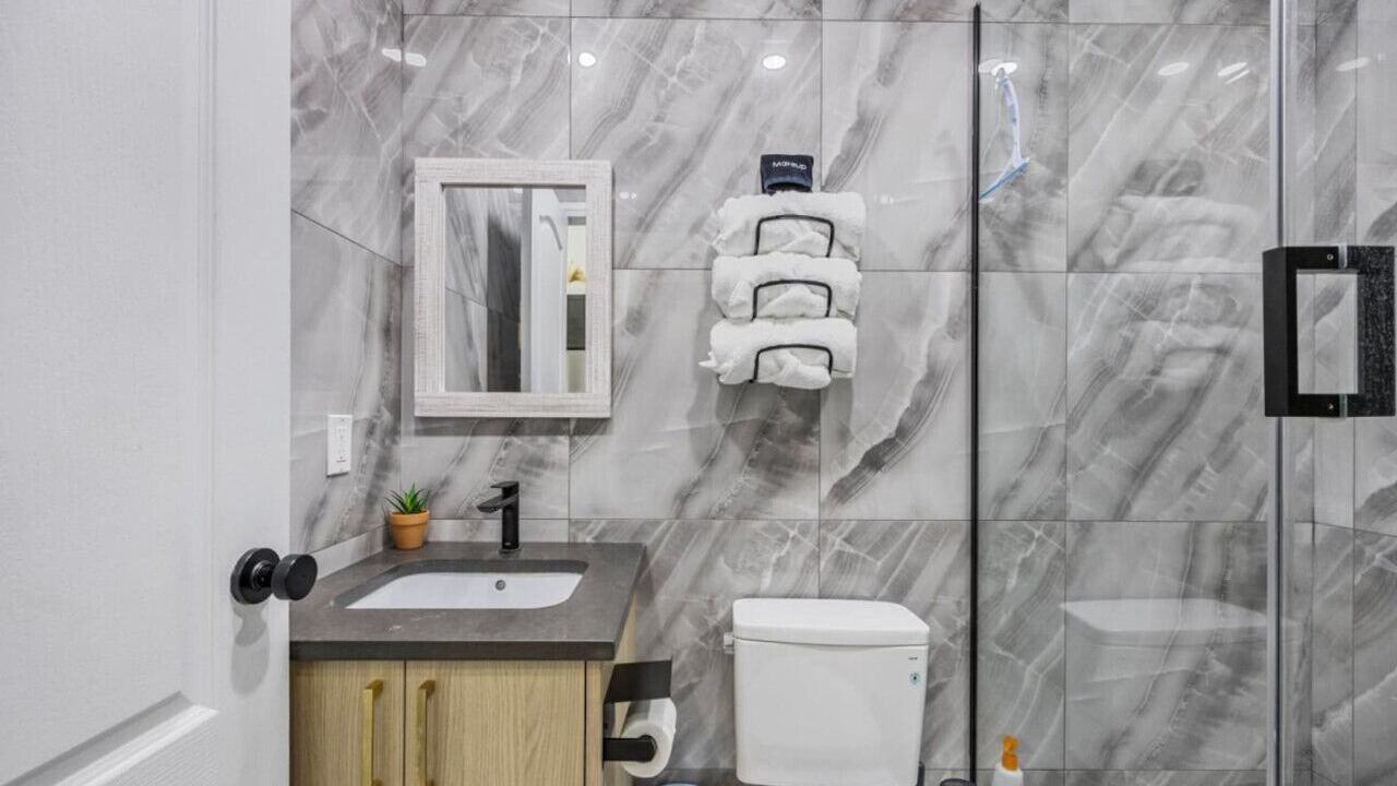 Photo of Bathroom in Penetanguishene
