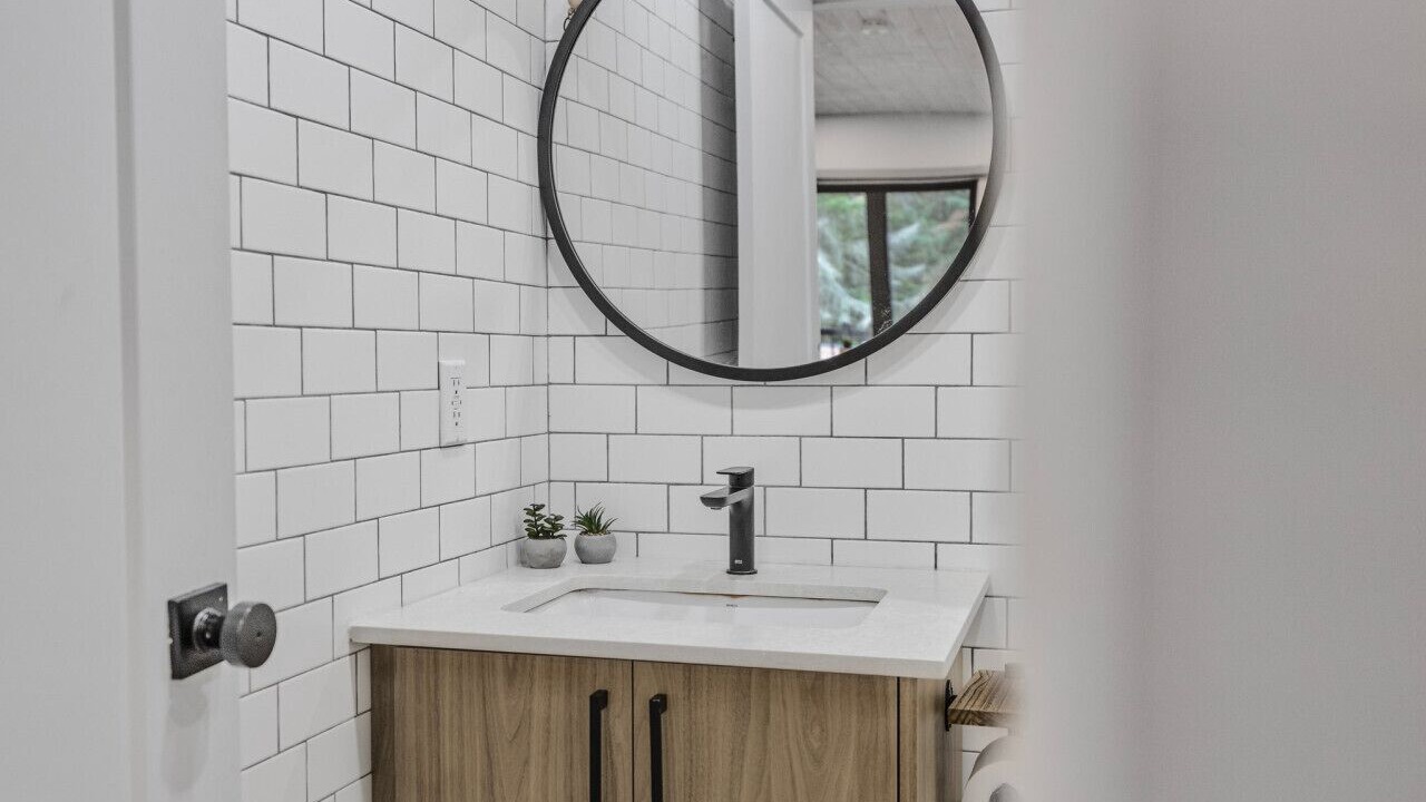 Photo of Bathroom in Penetanguishene