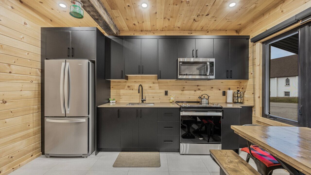Photo of Kitchen in Penetanguishene