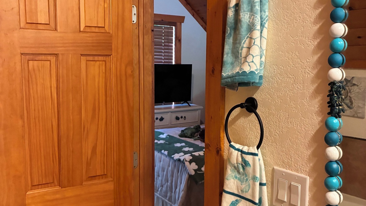 Photo of Bedroom in Cookson