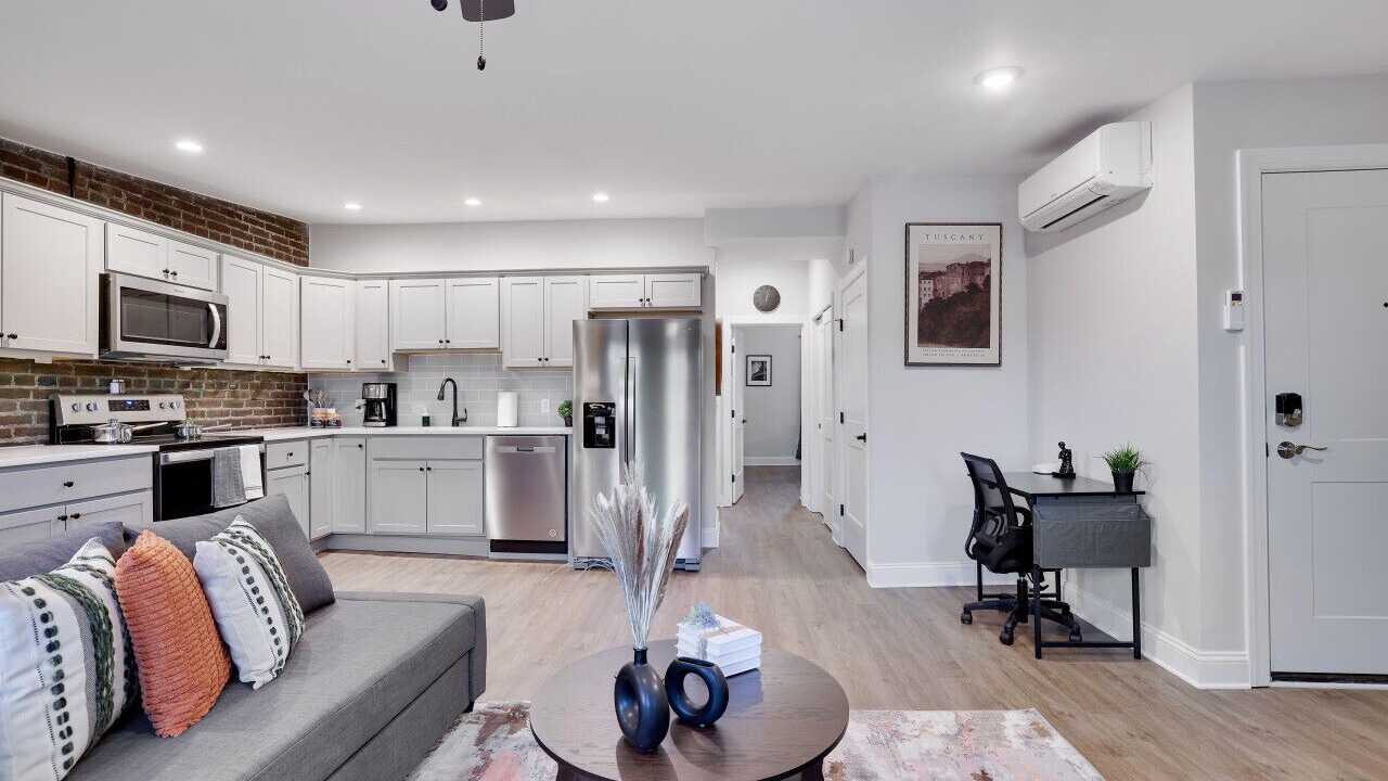Photo of Livingroom in Stroudsburg
