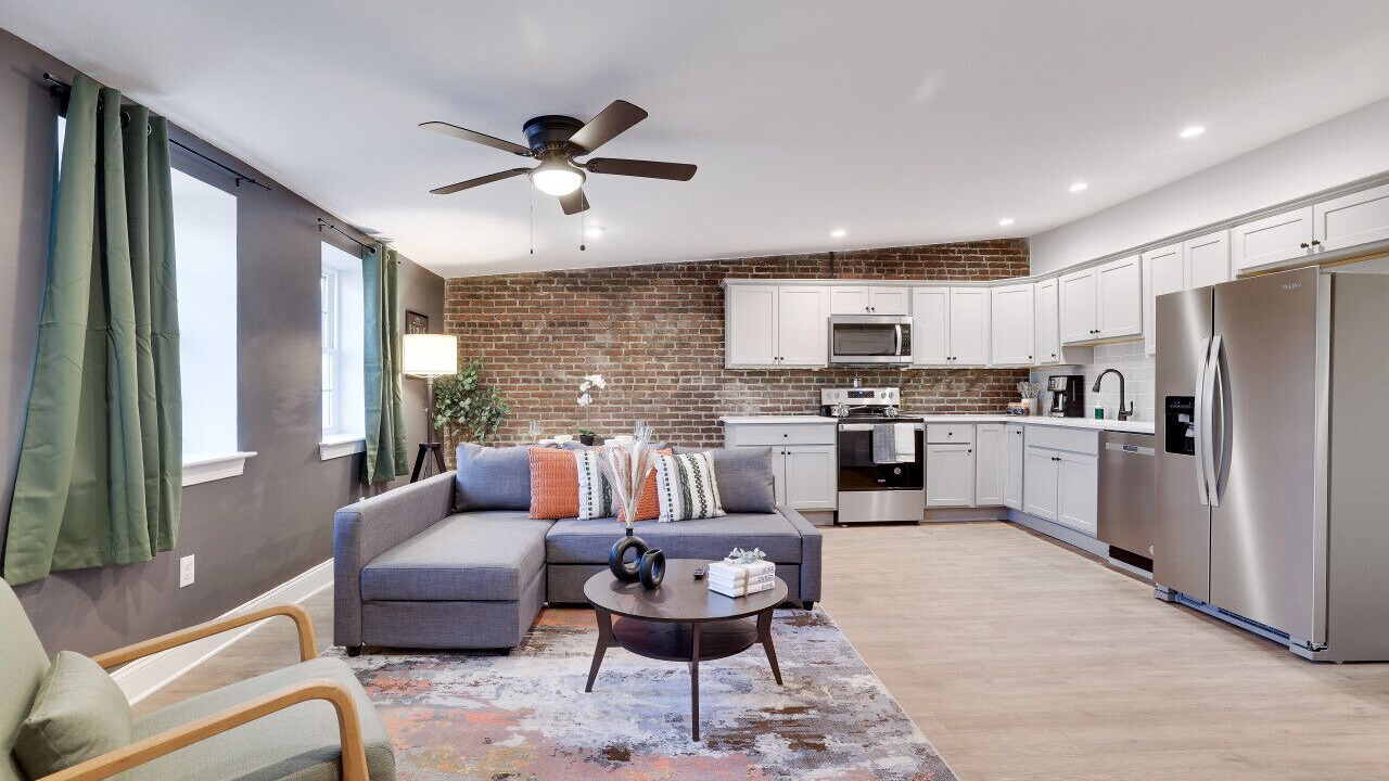 Photo of Livingroom in Stroudsburg