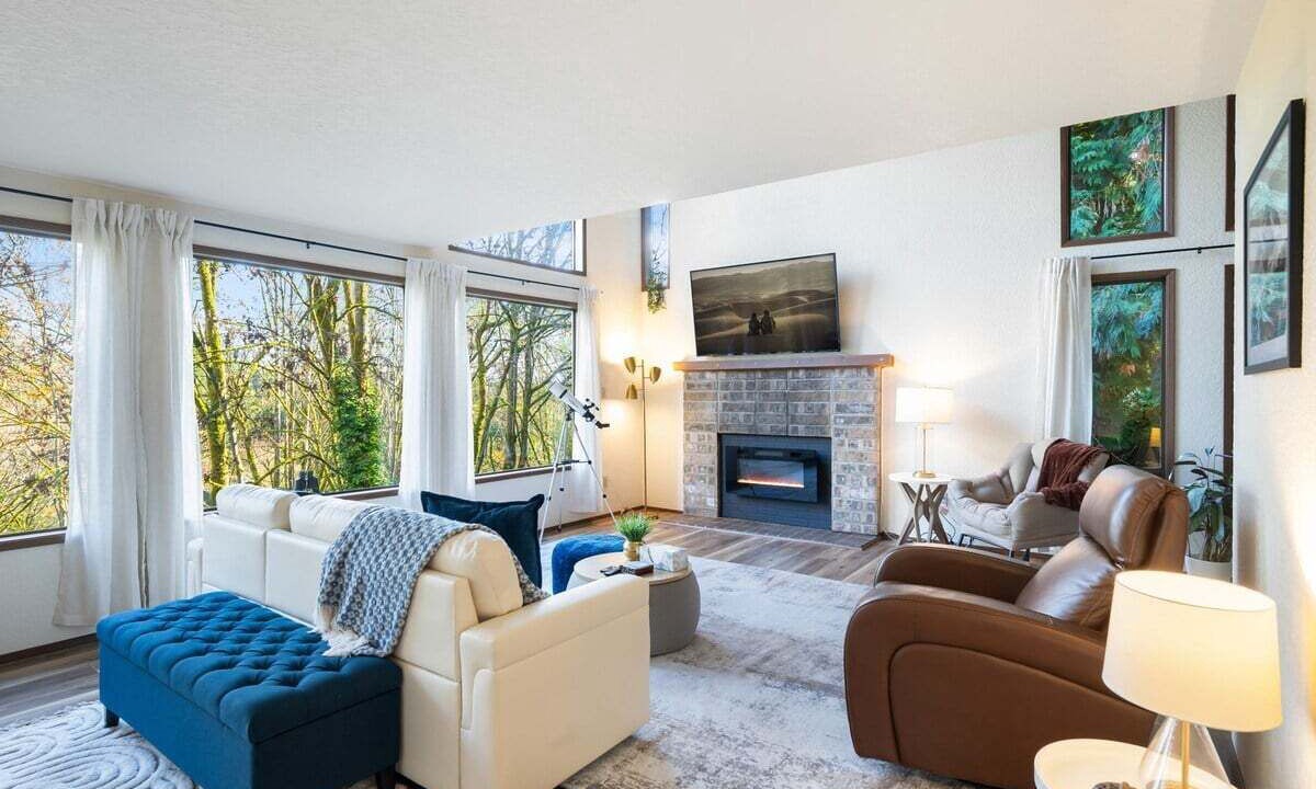 Photo of Livingroom in Kenmore