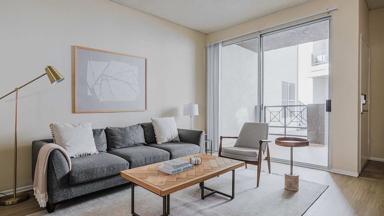 Photo of Livingroom in Burbank