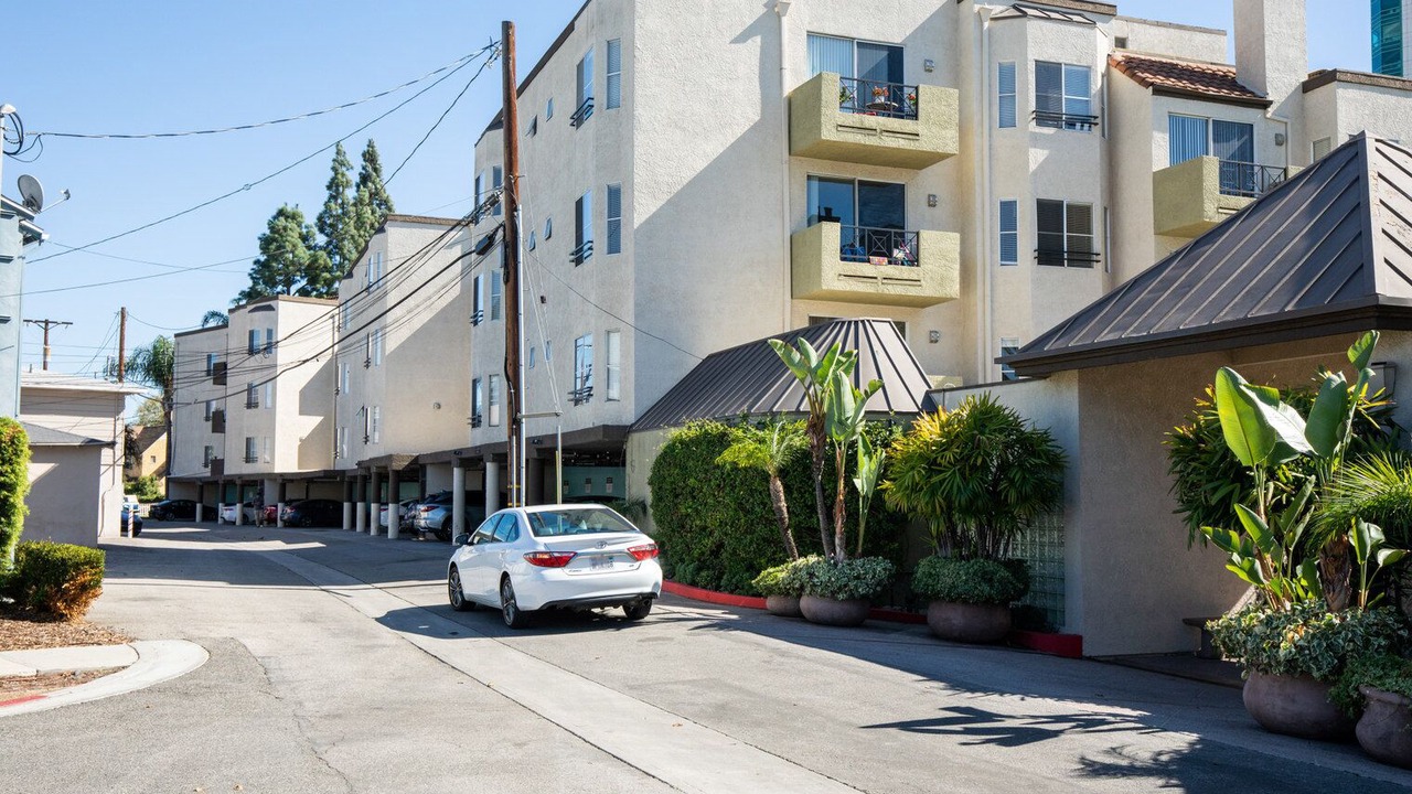 Photo of Outdoor in Burbank