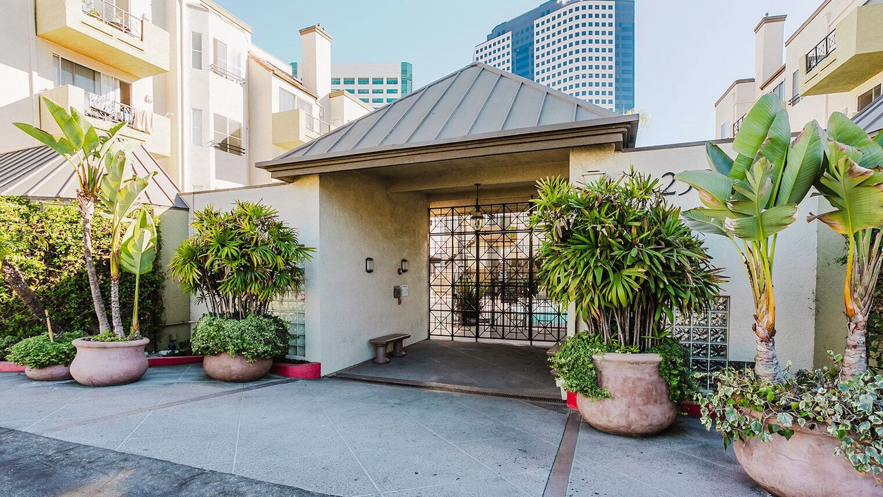 Photo of Outdoor in Burbank