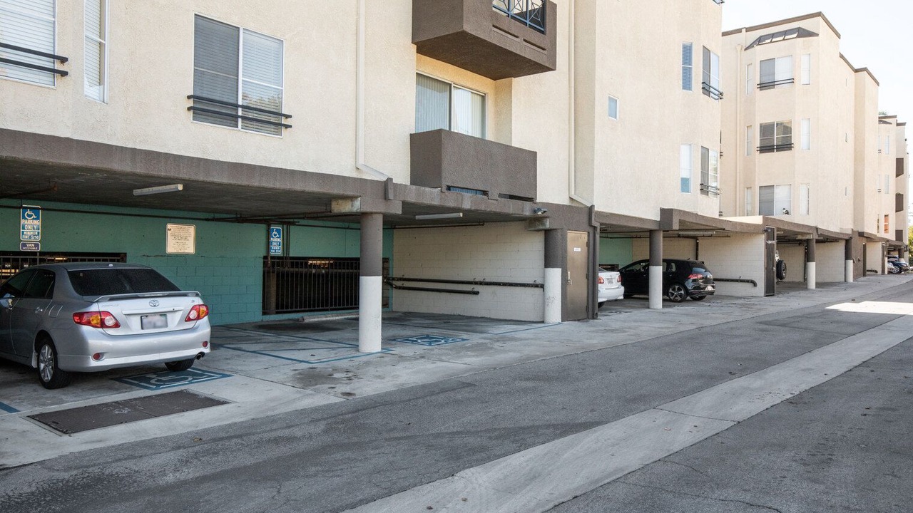 Photo of Outdoor in Burbank