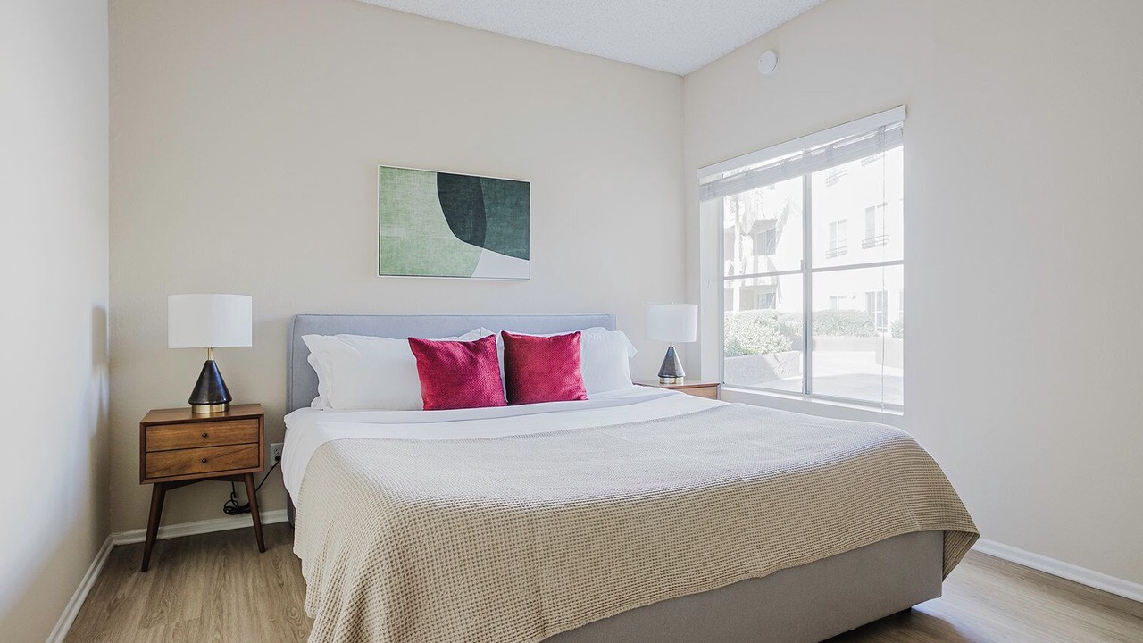 Photo of Bedroom in Burbank