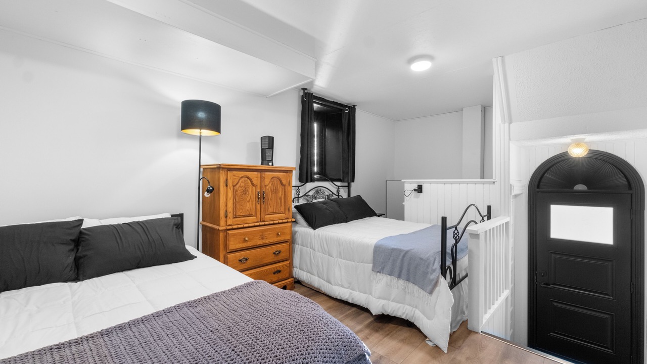 Photo of Bedroom in Kincardine