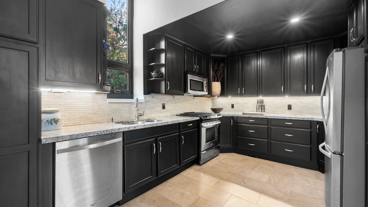 Photo of Kitchen in Kincardine