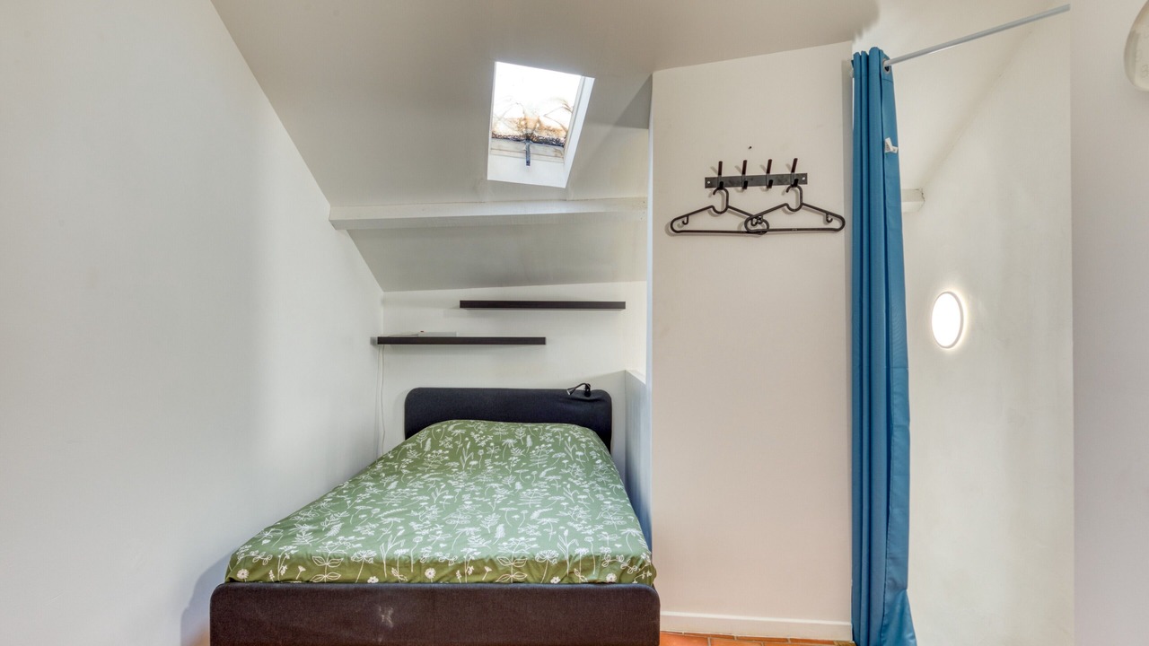 Photo of Bedroom in Beziers City Centre