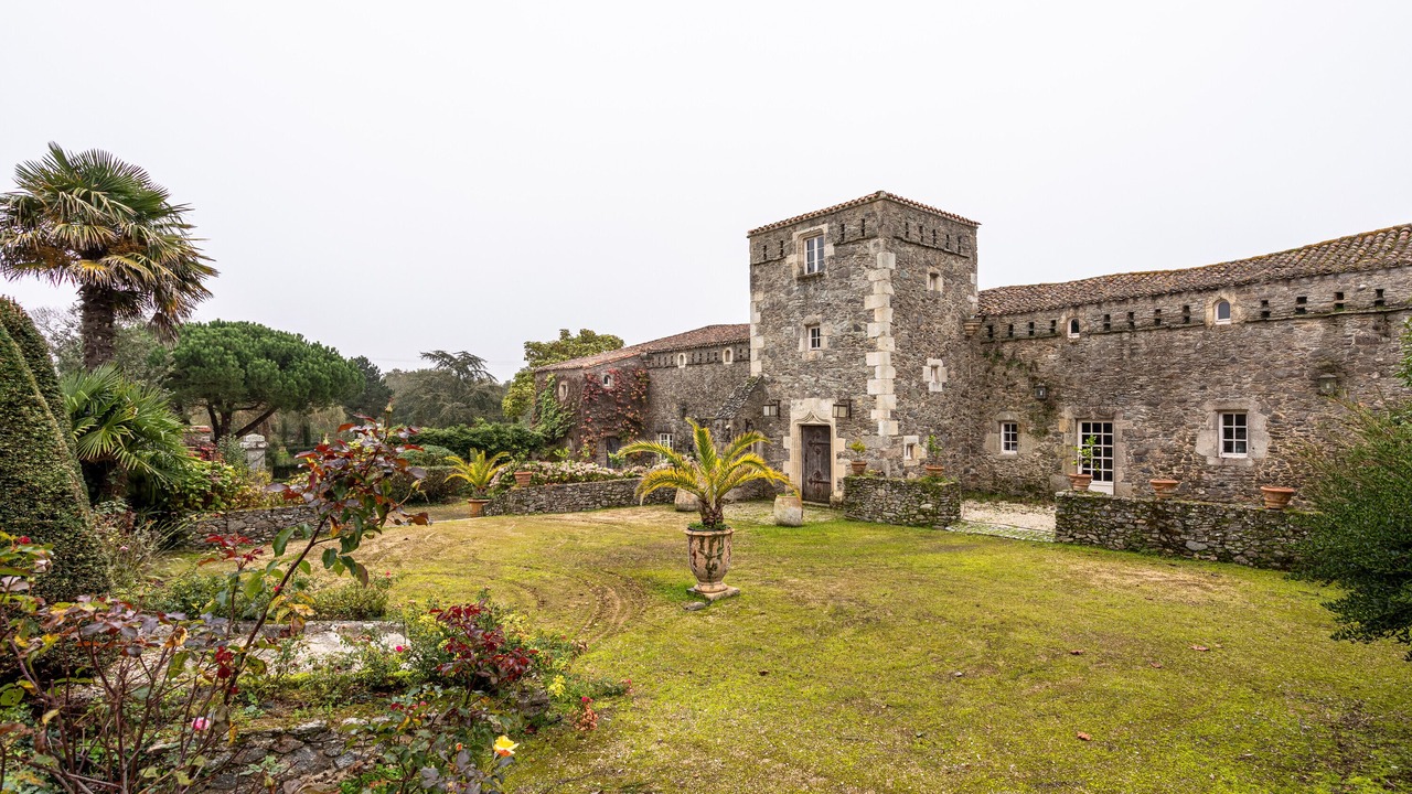Photo of Outdoor in Landevieille